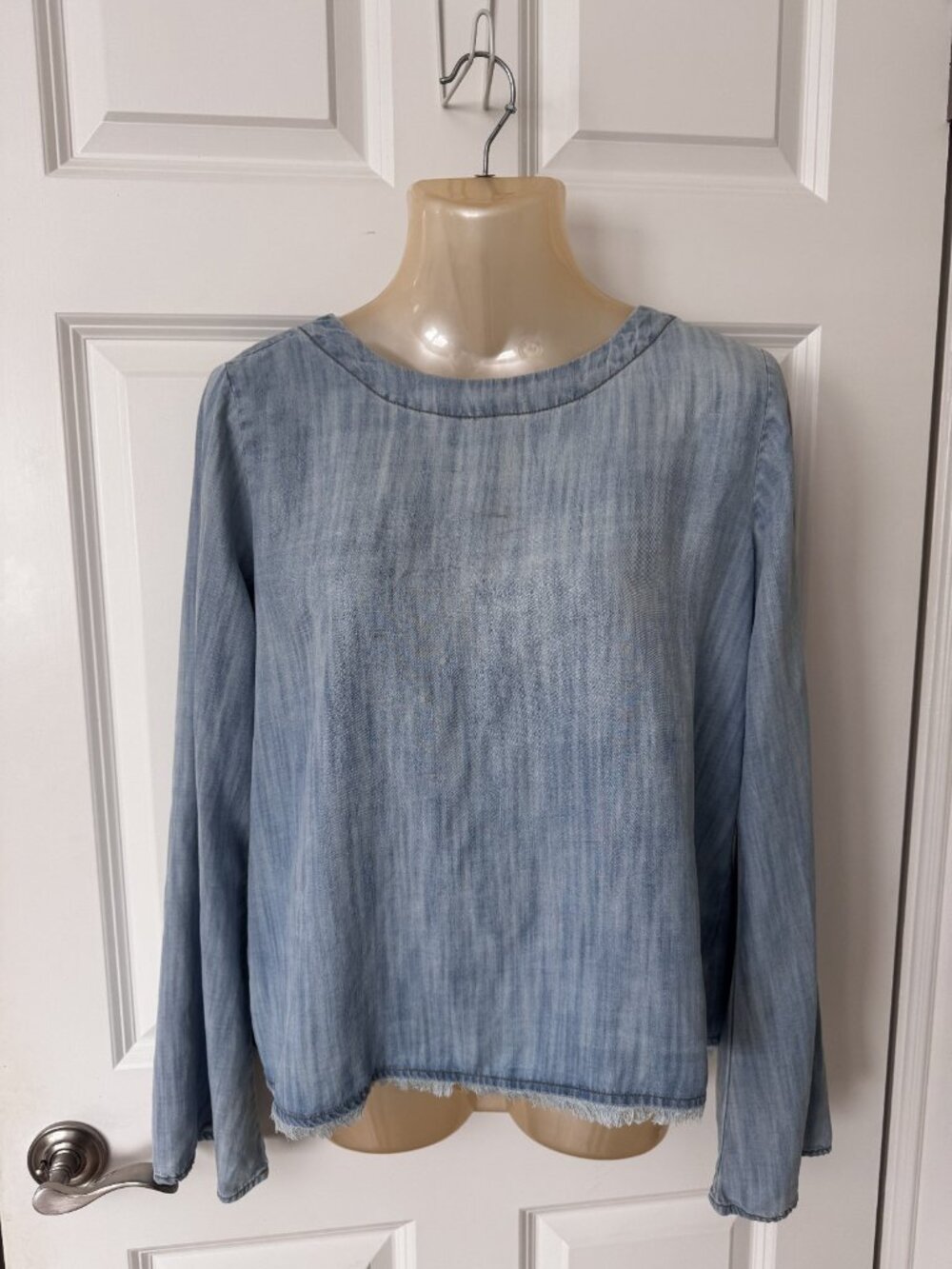 NWT Anthropologie Cloth & Stone Blue Tencel Crew Neck Top Women S Made in USA
